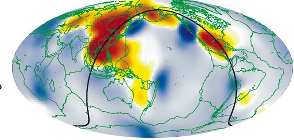 Районы аномального затухания сейсмических волн отмечены на карте красным цветом. Именно под ними, возможно, и  расположены подземные океаны 